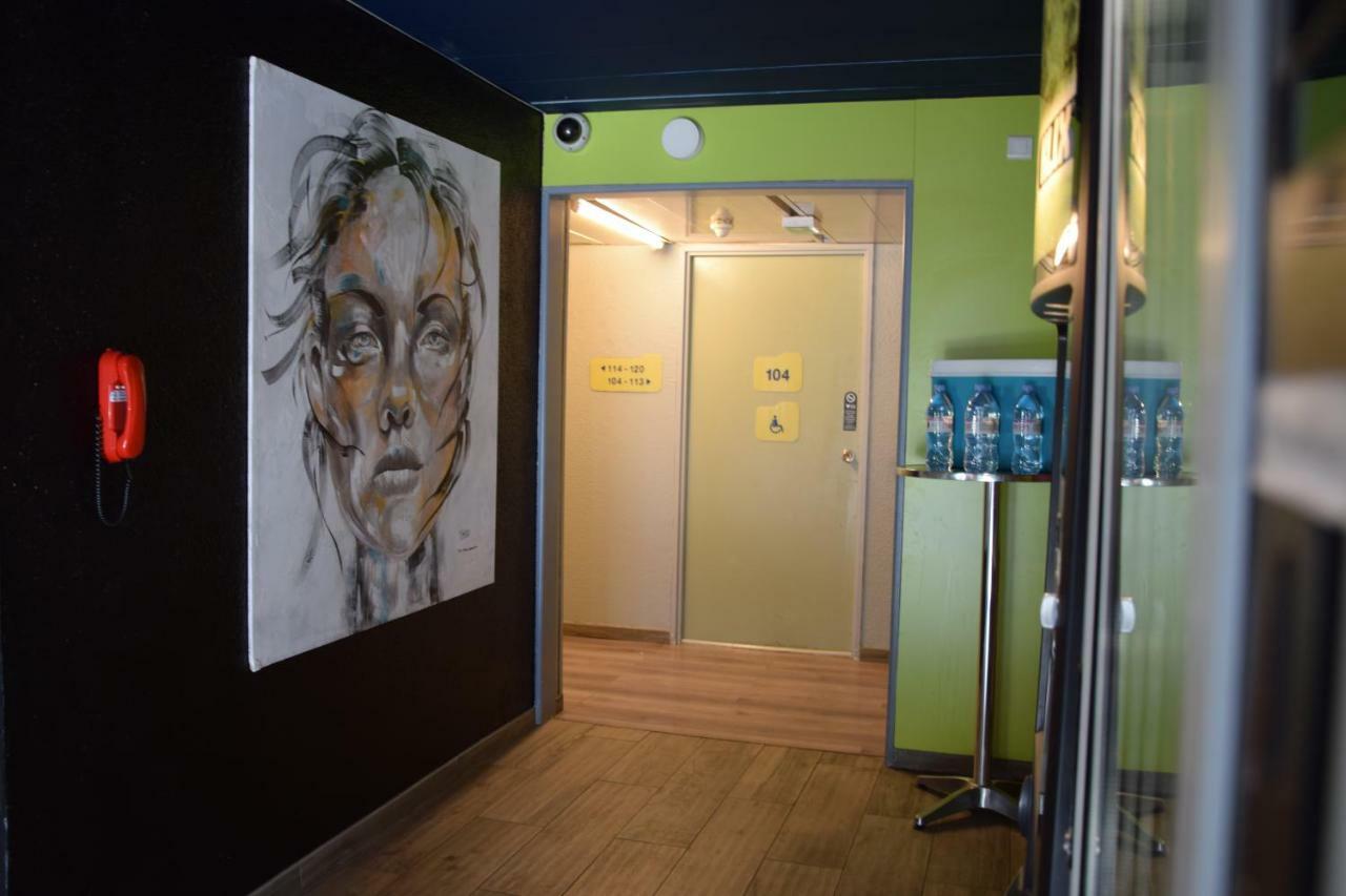 Design Booking Villeneuve-le-Roi Exterior foto